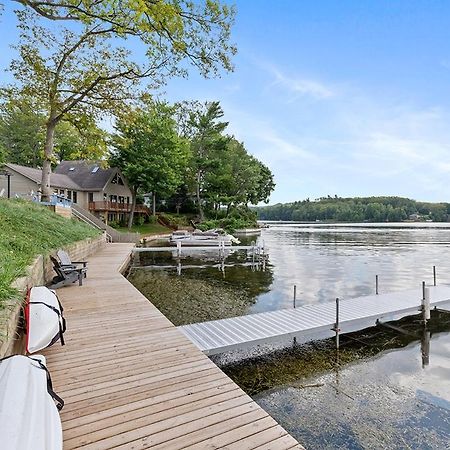 Lakeside Getaway With Dock, Firepit, Grill Newaygo Esterno foto
